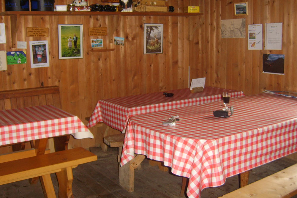 Salle à manger des Mongerons